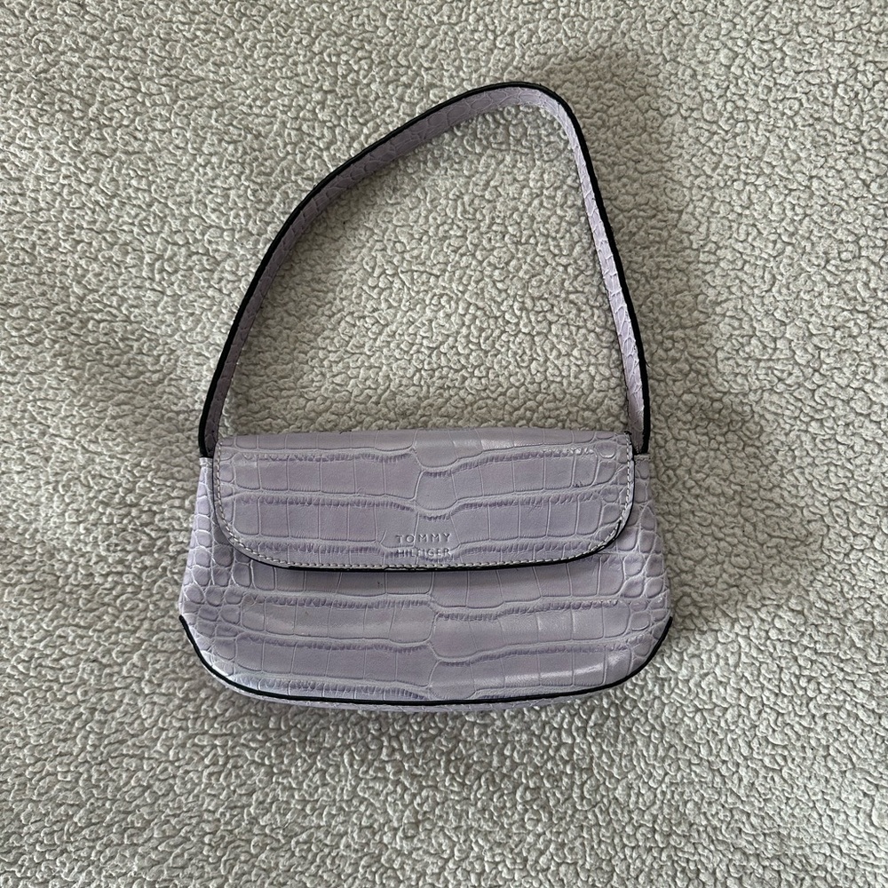Tommy Hilfiger purple leather y2k purse